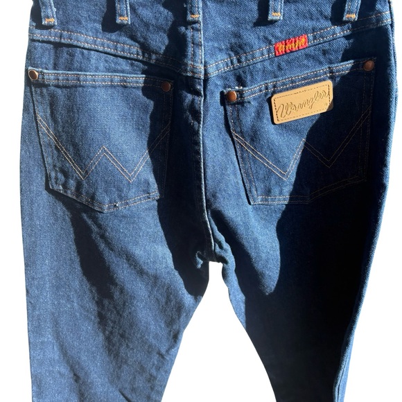 Wrangler Women's Vintage Cowboy Cut Jeans 34 length - Picture 5 of 7